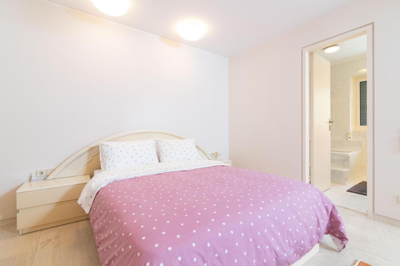 Sunlight House - Palatial Fully Equipped Apartment Near The Sea Athen Eksteriør billede