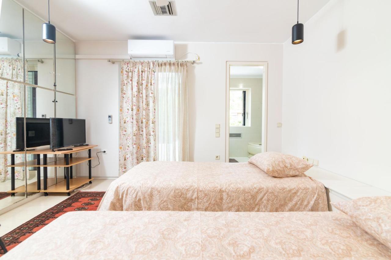 Sunlight House - Palatial Fully Equipped Apartment Near The Sea Athen Eksteriør billede